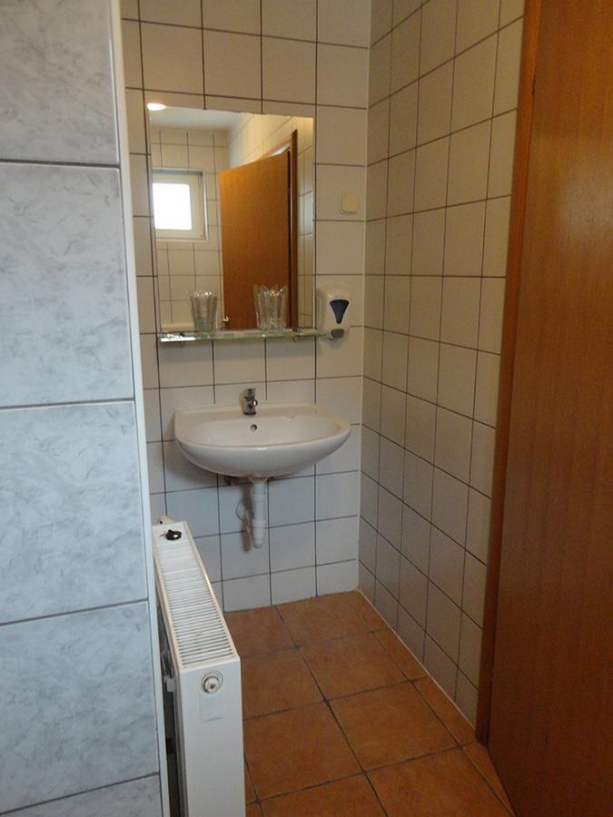 Prenociste "Magnus" Bed and Breakfast Slavonski Brod Exteriör bild