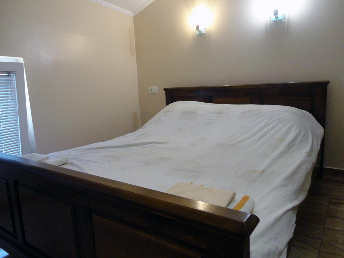 Prenociste "Magnus" Bed and Breakfast Slavonski Brod Exteriör bild