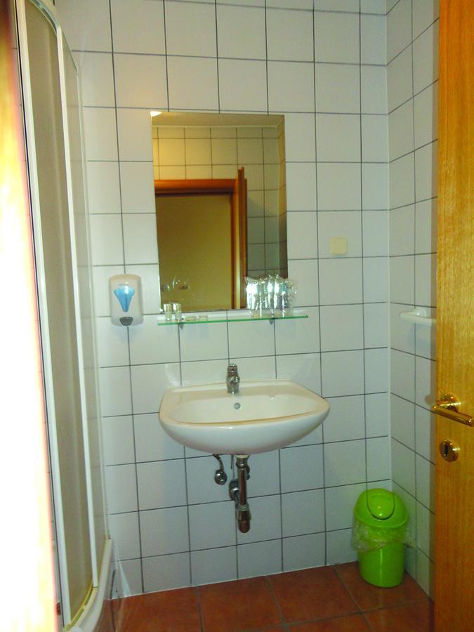 Prenociste "Magnus" Bed and Breakfast Slavonski Brod Exteriör bild